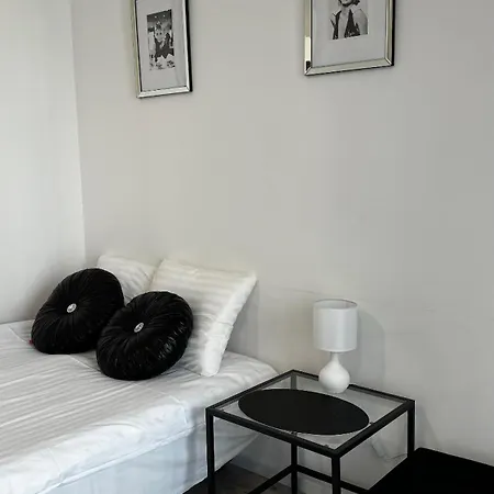 Primo Fabryczna Studio *