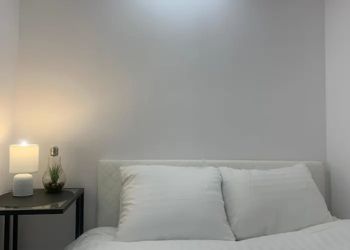 Primo Fabryczna Studio Апартаменты Лодзь