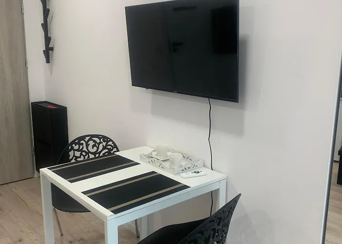 Primo Fabryczna Studio Апартаменты Лодзь